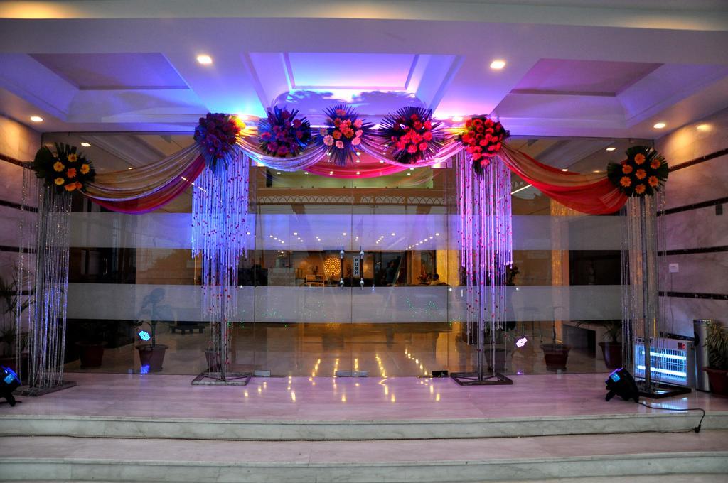 Hotel Jsr Continental Dehradun Luaran gambar