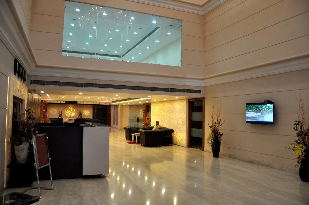 Hotel Jsr Continental Dehradun Luaran gambar