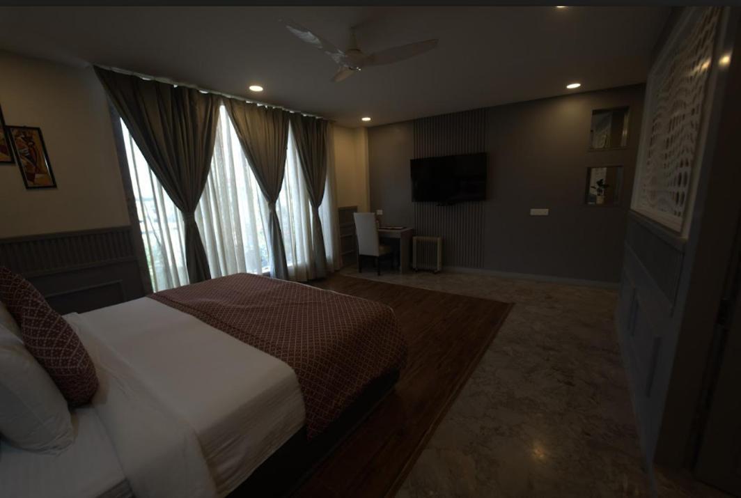 Hotel Jsr Continental Dehradun Luaran gambar