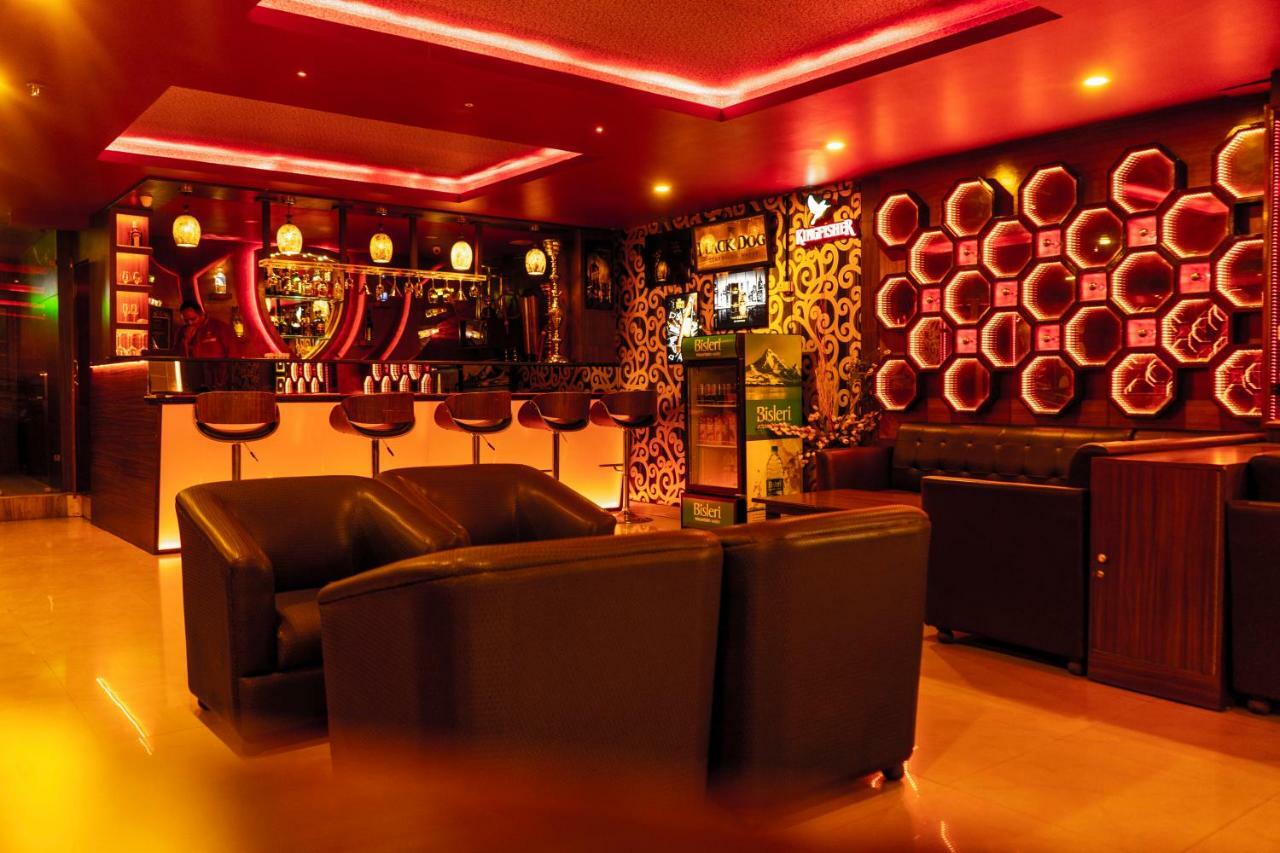 Hotel Jsr Continental Dehradun Luaran gambar