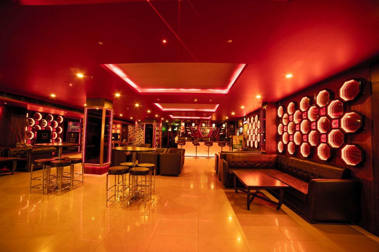 Hotel Jsr Continental Dehradun Luaran gambar