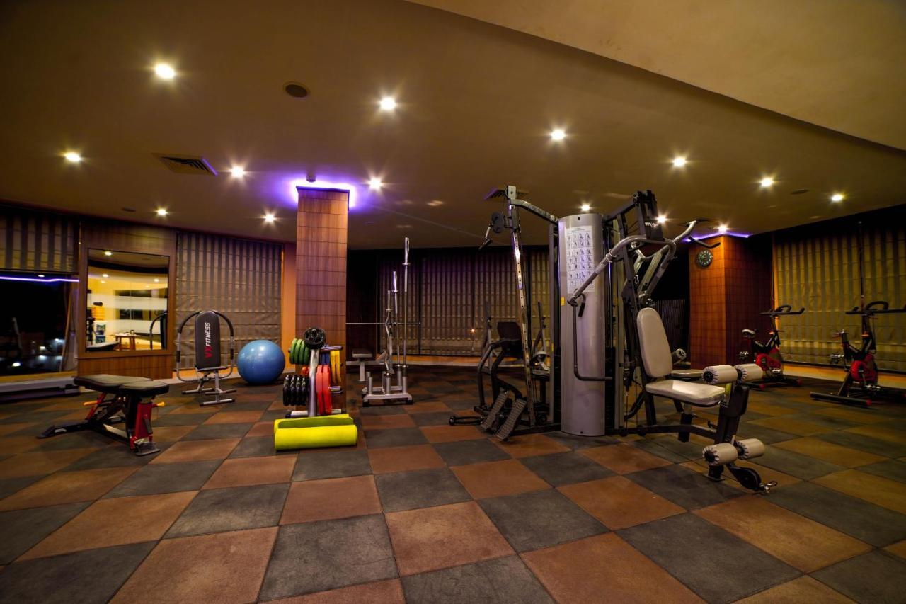Hotel Jsr Continental Dehradun Luaran gambar